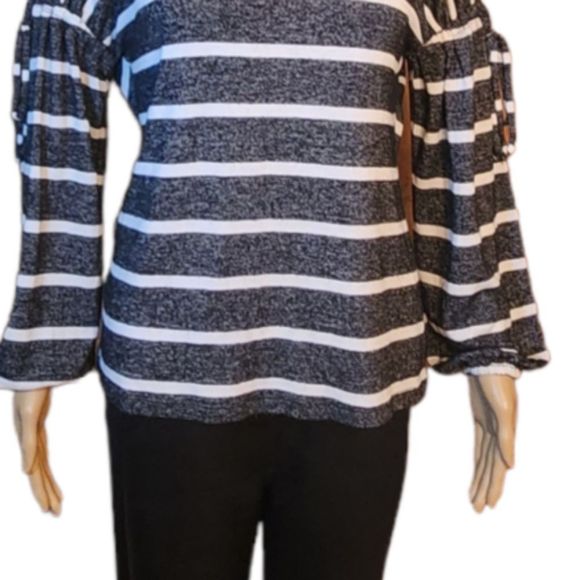 Charming Charlie Shirt Womens Hooded Gray White Striped Size Medium - Picture 5 of 13